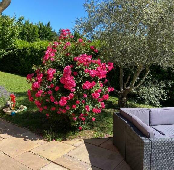 ベッドアンドブレックファースト Chambres Dans Villa Avec Piscine