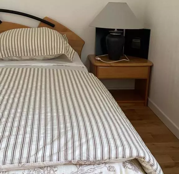 ベッドアンドブレックファースト Chambres Dans Villa Avec Piscine