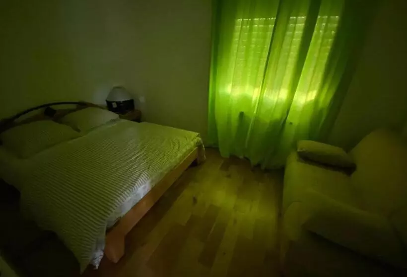 ベッドアンドブレックファースト Chambres Dans Villa Avec Piscine