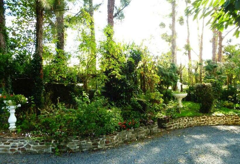 ベッドアンドブレックファースト La Guesnonniere