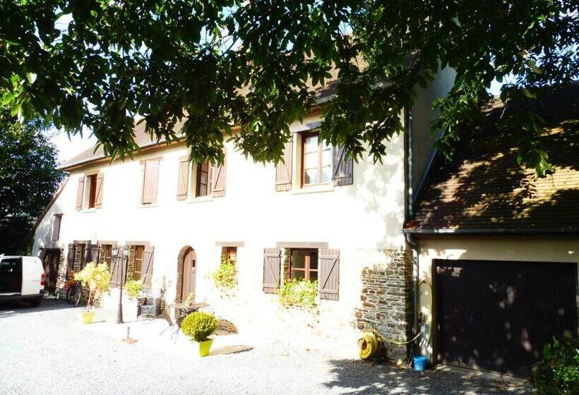 ベッドアンドブレックファースト La Guesnonniere