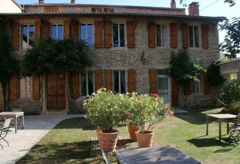 Aamiaismajoitus (B&B) Les Tilleuls