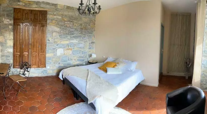 Aamiaismajoitus (B&B) Les Tilleuls