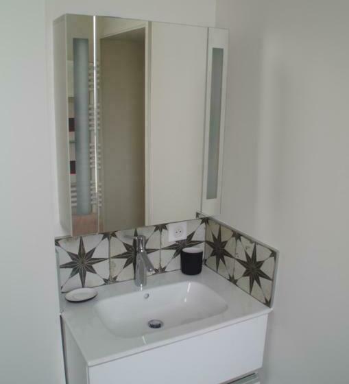 مبيت وإفطار Maison Latour