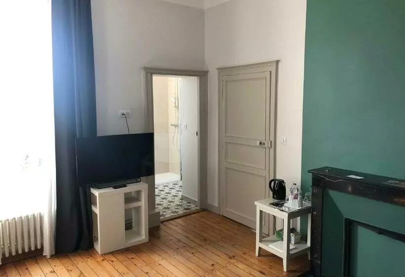 Aamiaismajoitus (B&B) Maison Latour