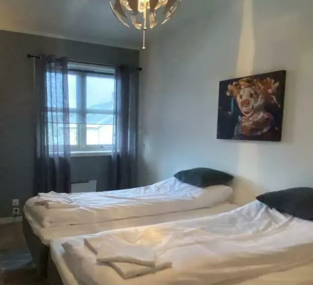 Aamiaismajoitus (B&B) Mosjøen Romutleie   Sentrum 3