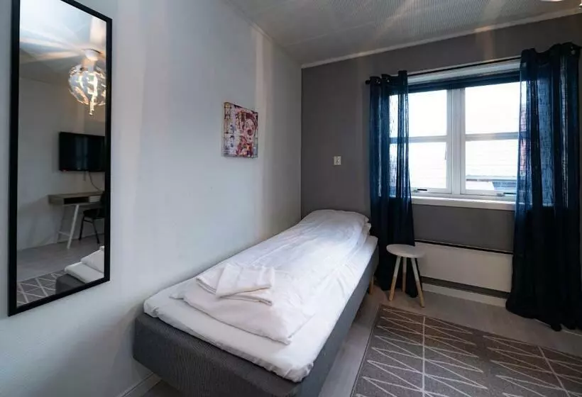 Aamiaismajoitus (B&B) Mosjøen Romutleie   Sentrum 3