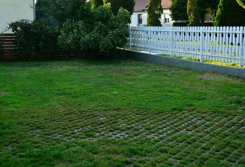 Aamiaismajoitus (B&B) Tiszafa Vendégház Nagykanizsa