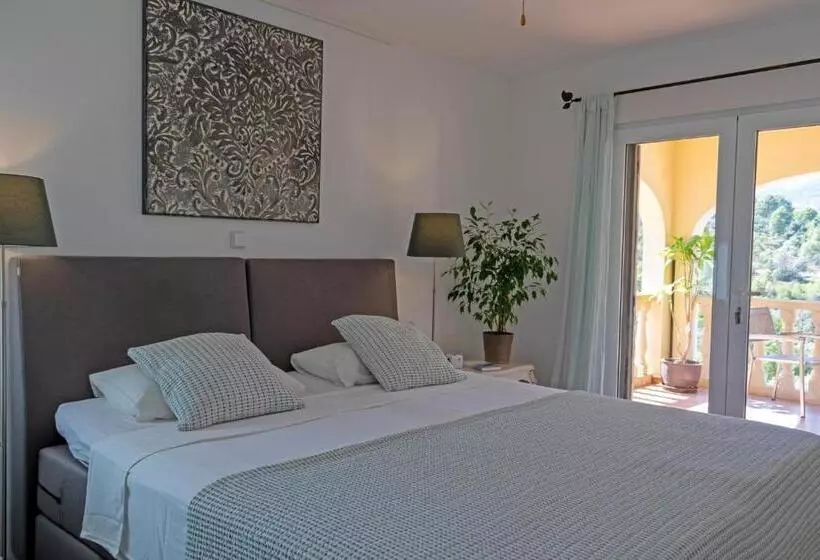 Aamiaismajoitus (B&B) Villa Foia Vella   Adults Only