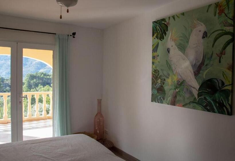 민박 Villa Foia Vella Adults Only