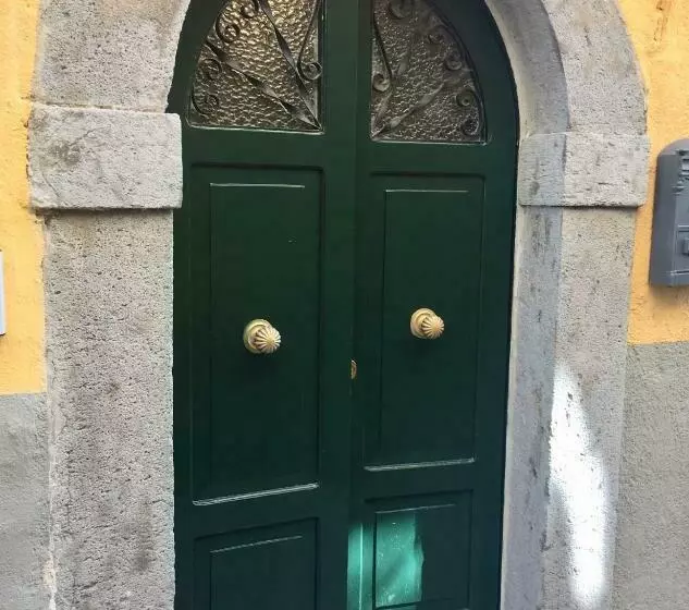 پانسیون Alessia House