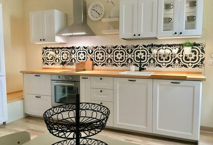 Пансион Alessia House