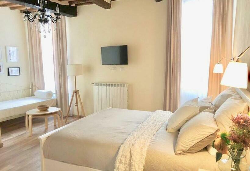 Пансион Alessia House