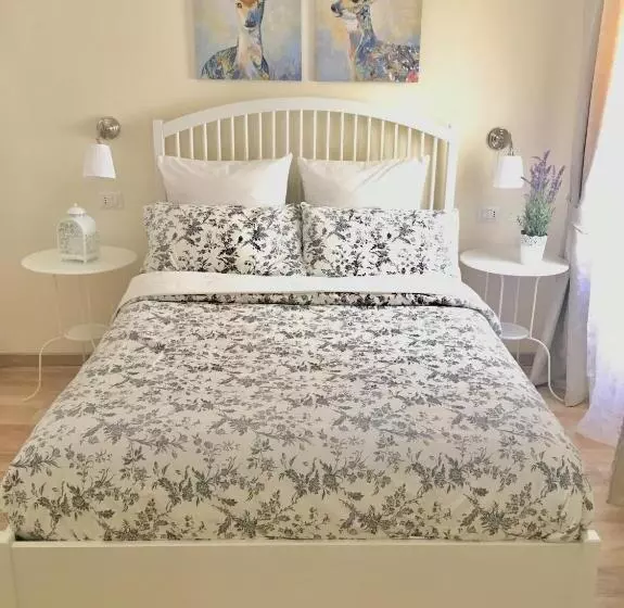 پانسیون Alessia House