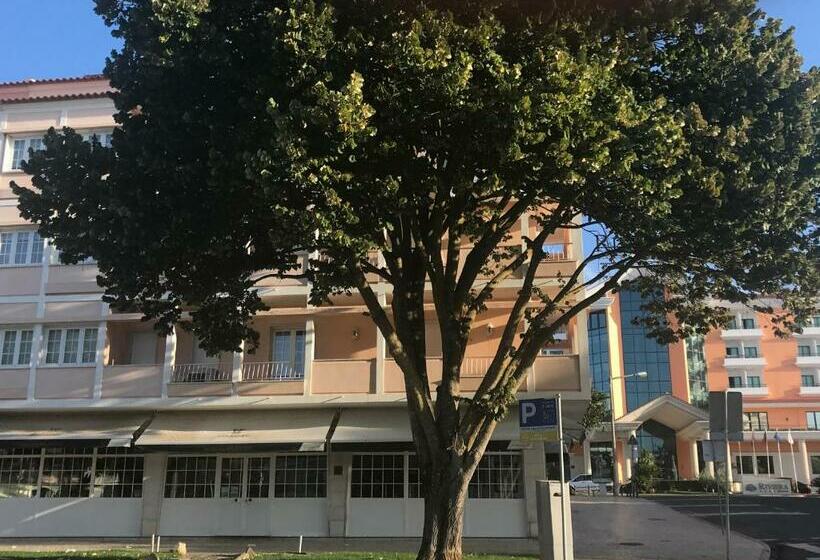 پانسیون Atlantic Waves Accommodation