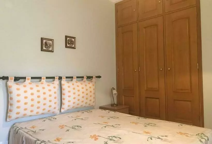 پانسیون Atlantic Waves Accommodation