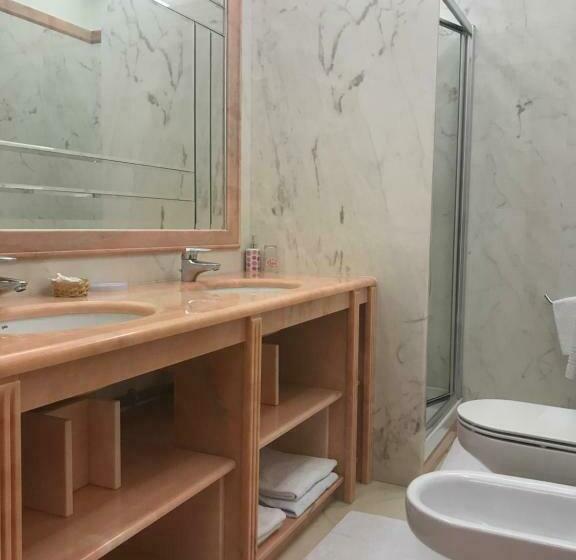 پانسیون Atlantic Waves Accommodation