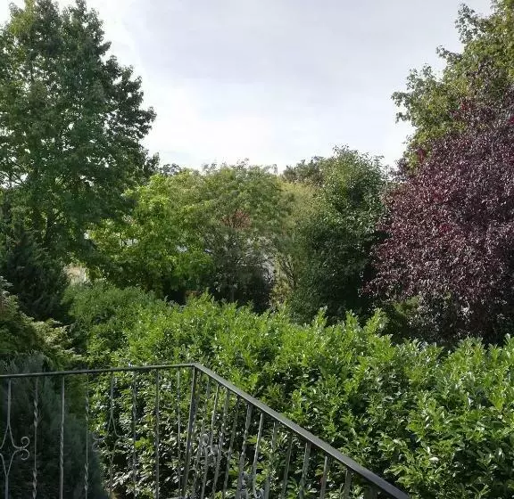 Majatalo Domizil & Dümmer