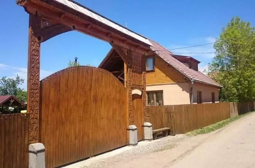 پانسیون Emília Vendégház