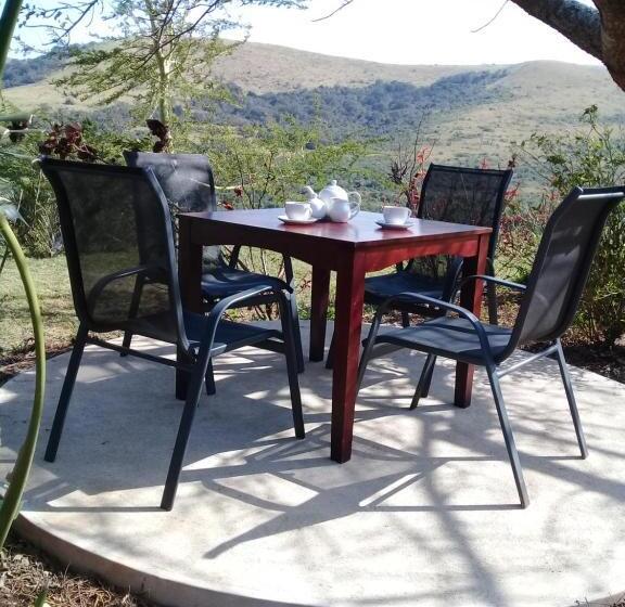 펜션 Hluhluwe Gate Safari Camp