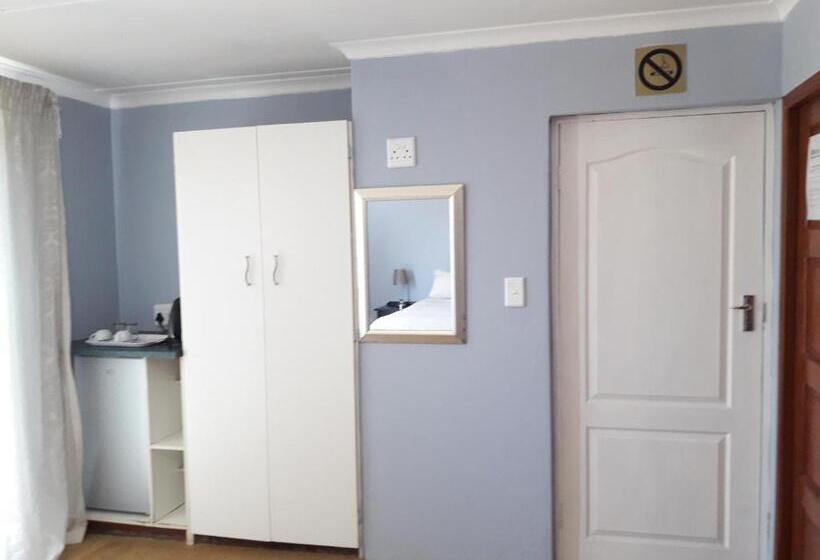 펜션 Hluhluwe Gate Safari Camp