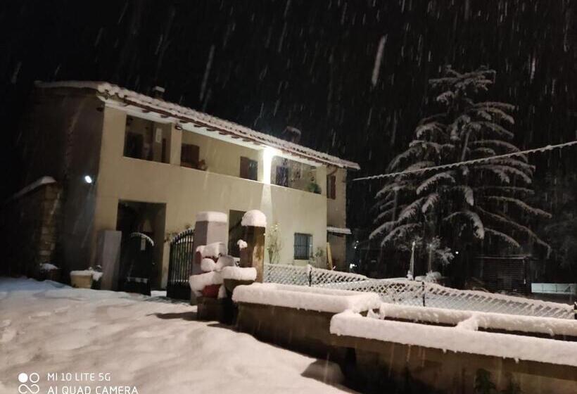 بنسيون La Casa Di Elena