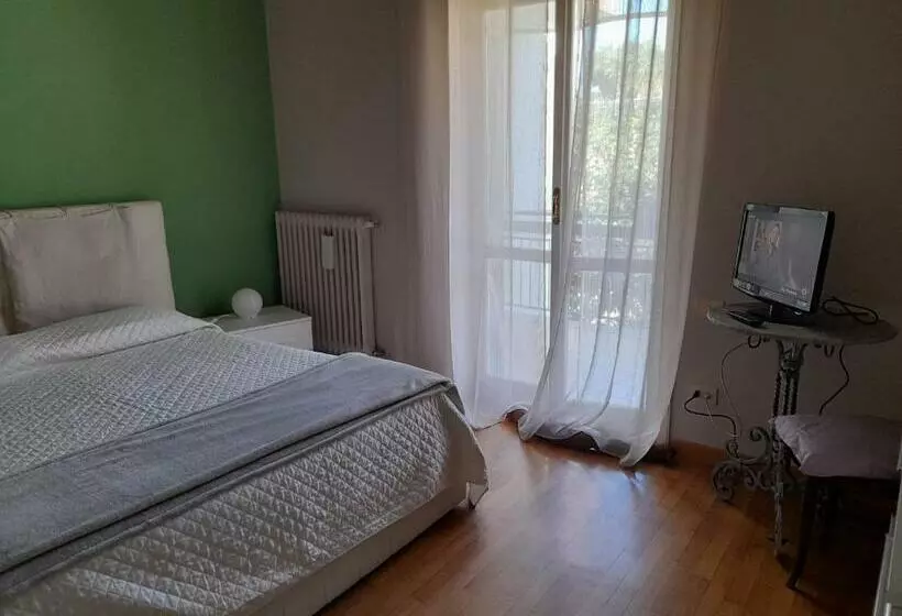 ペンション La Casa Di Laura