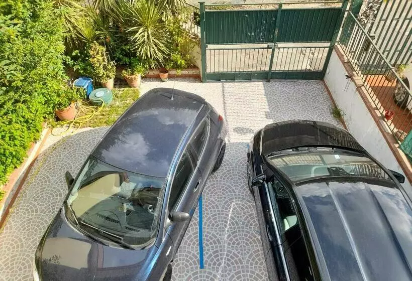 ペンション La Casa Di Laura