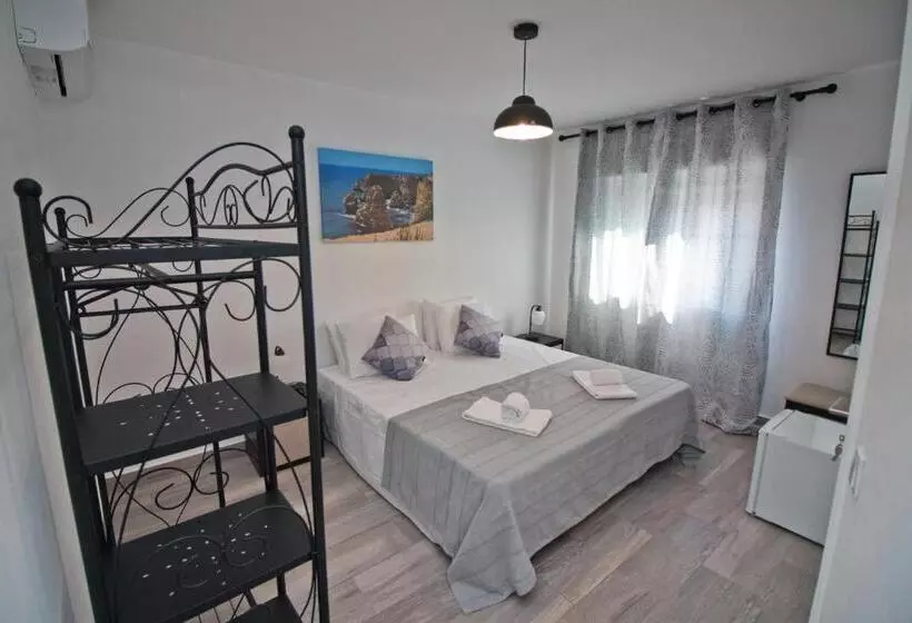 پانسیون New Village Guest House