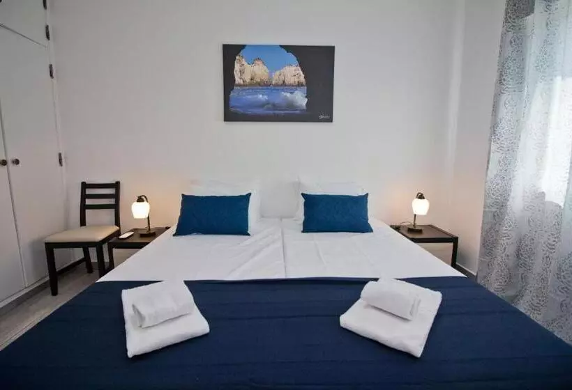 پانسیون New Village Guest House