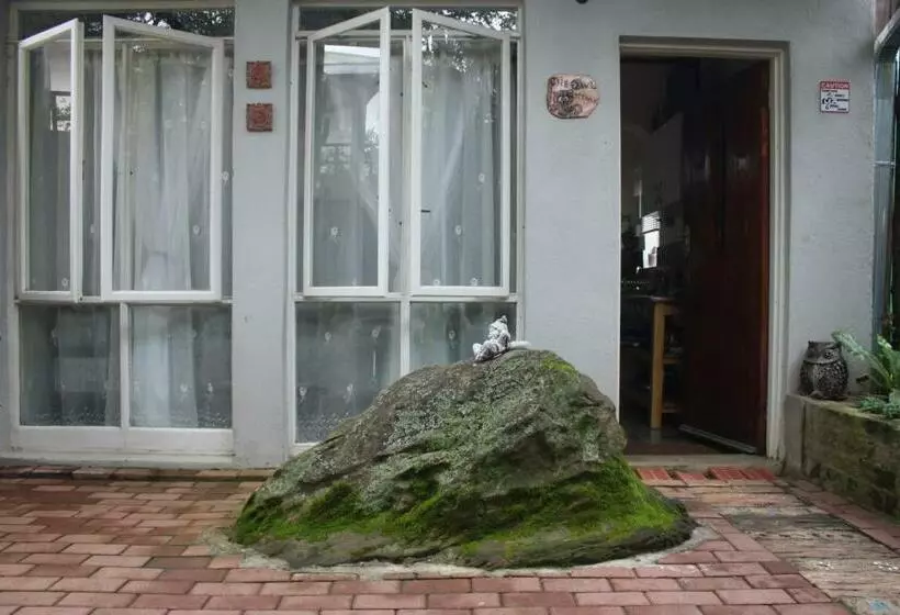 Majatalo Panda S Guest Cottages