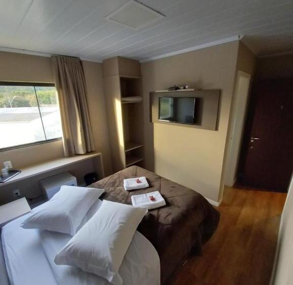 ペンション Pousada Rota12