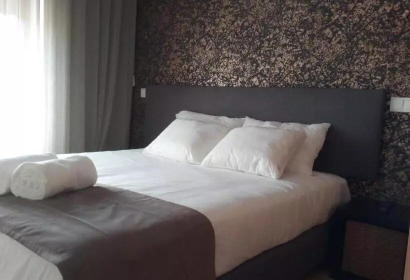 Aamiaismajoitus (B&B) Casa Dos Codessos