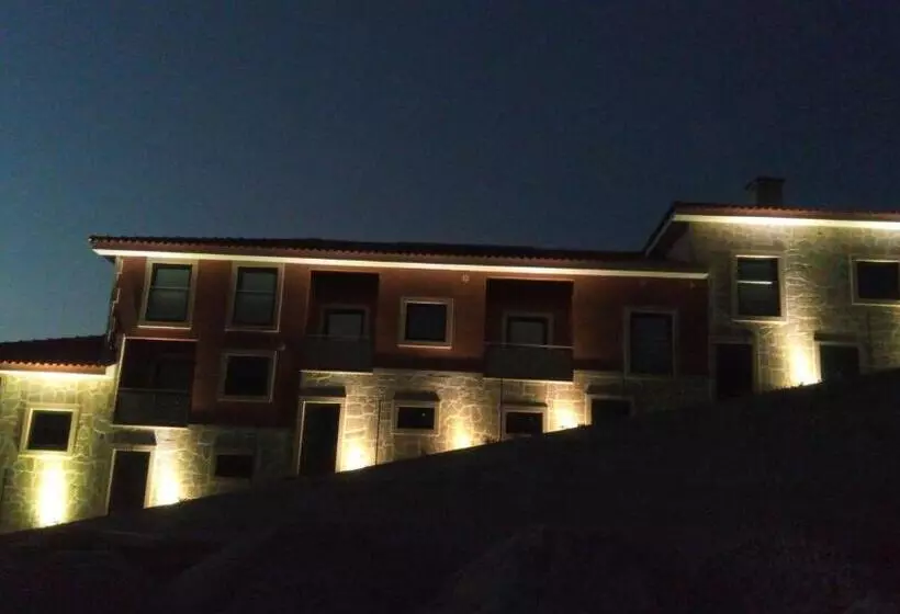 Aamiaismajoitus (B&B) Casa Dos Codessos