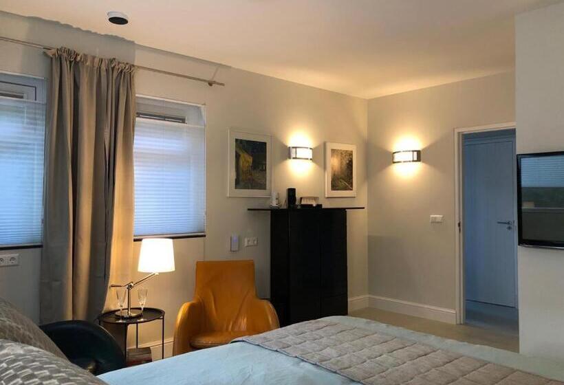 צימר Modern Palace Emma Staete