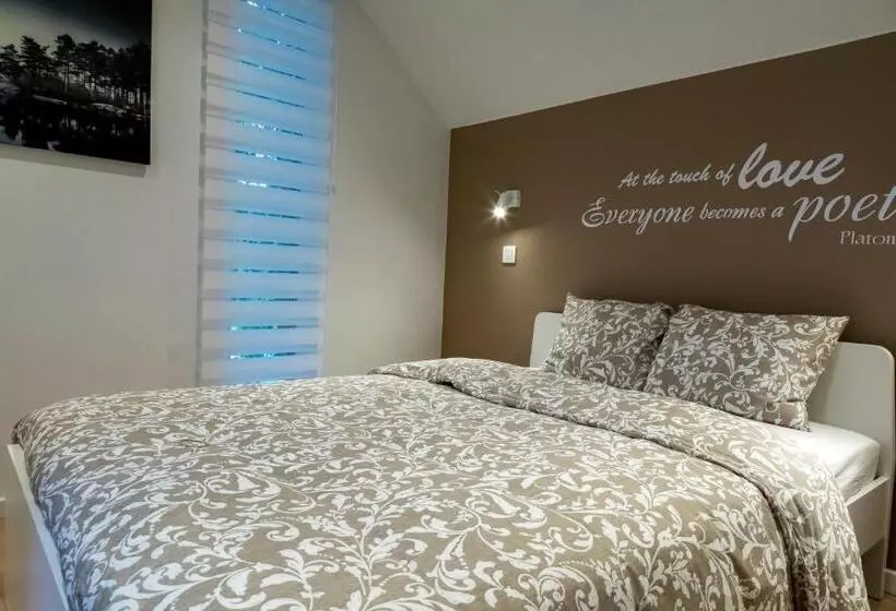 Majatalo Côté Terrasse