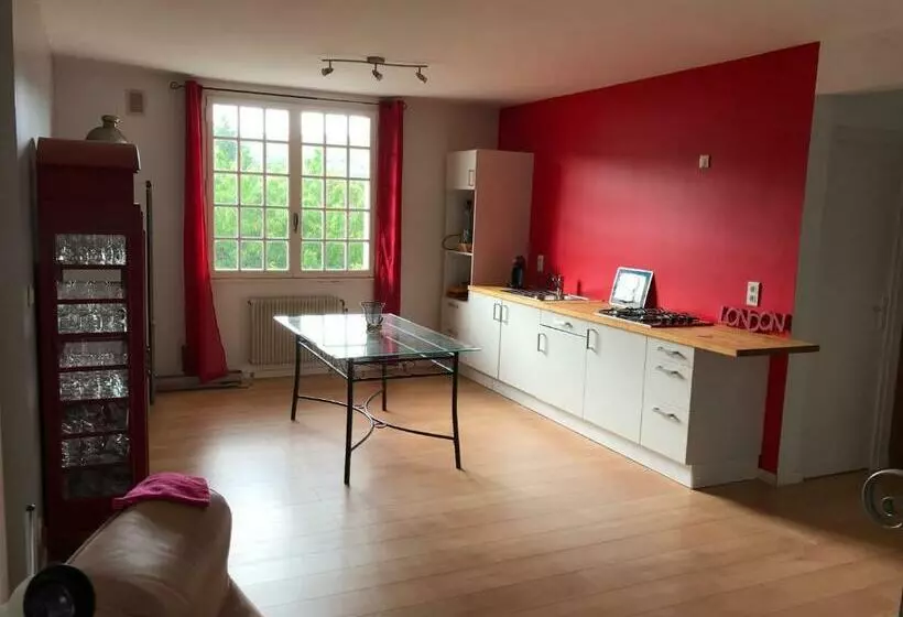 Majatalo La Pause Nuitonne