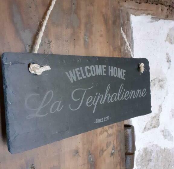 ペンション Les Chambres Du Couraud