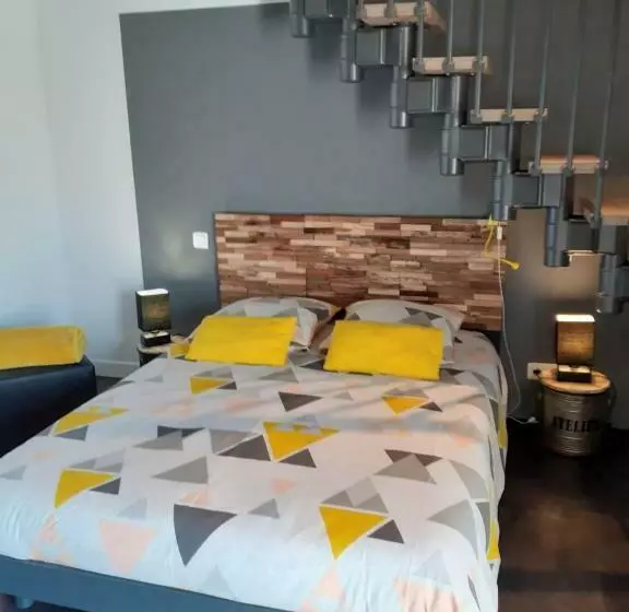 ペンション Les Chambres Du Couraud