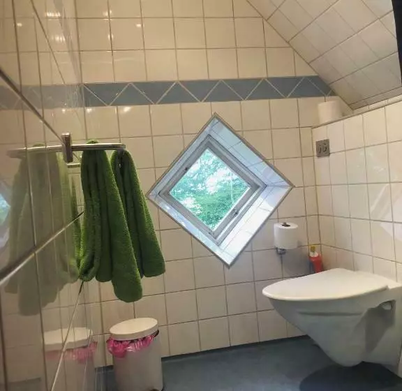 Aamiaismajoitus (B&B) Bo I Remmarlöv