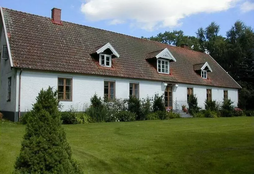 Aamiaismajoitus (B&B) Bo I Remmarlöv