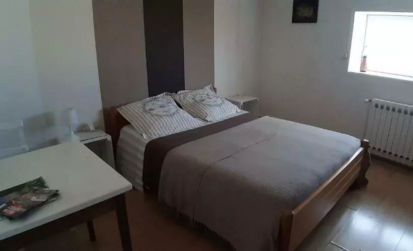 Aamiaismajoitus (B&B) L Escapade63