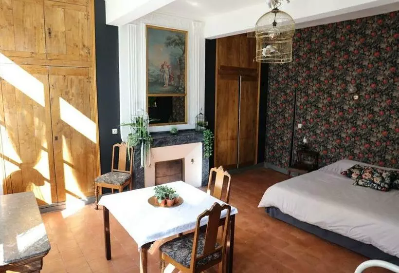 Aamiaismajoitus (B&B) La Maison Du Saula