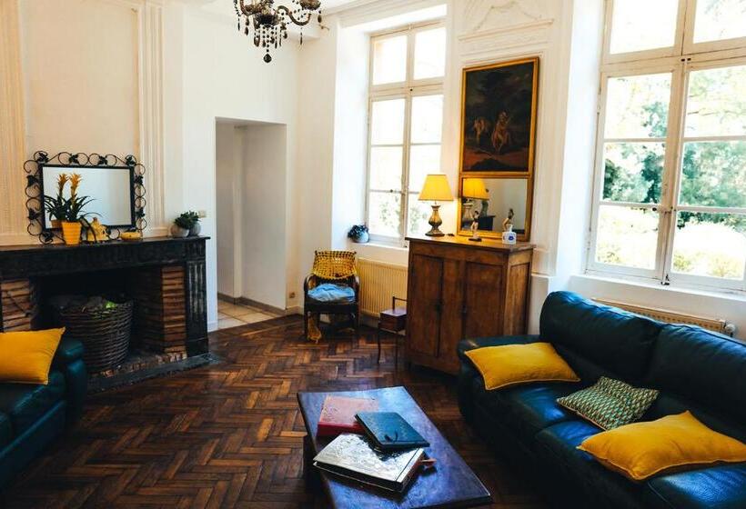 مبيت وإفطار La Maison Du Saula