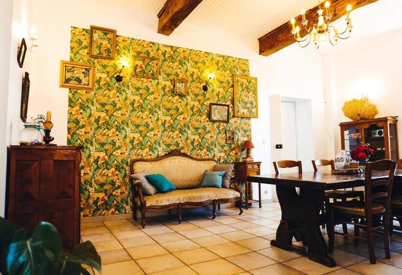 مبيت وإفطار La Maison Du Saula