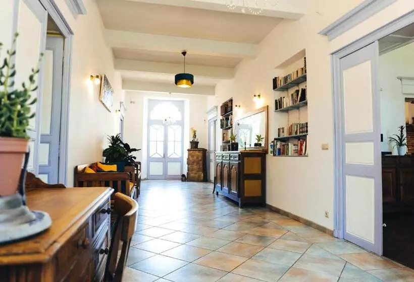 Aamiaismajoitus (B&B) La Maison Du Saula