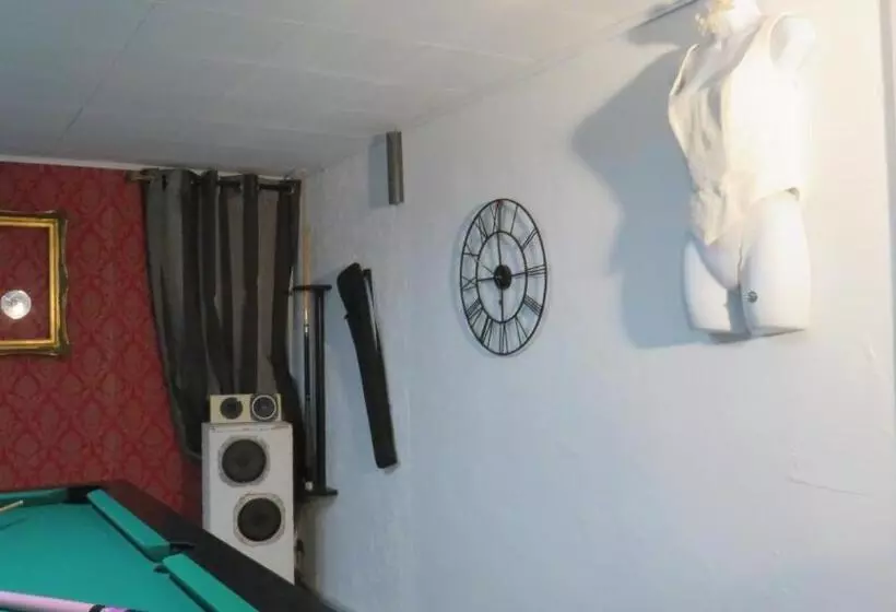 ベッドアンドブレックファースト La Malle   La Suite