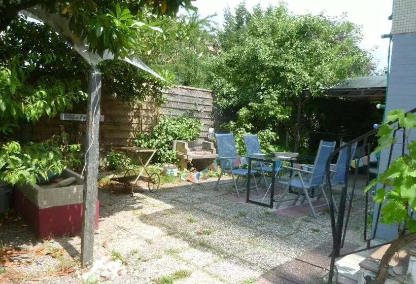 ベッドアンドブレックファースト La Malle   La Suite