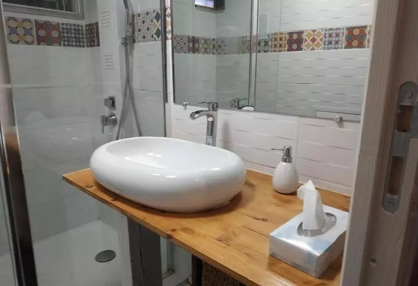 ベッドアンドブレックファースト La Malle   La Suite