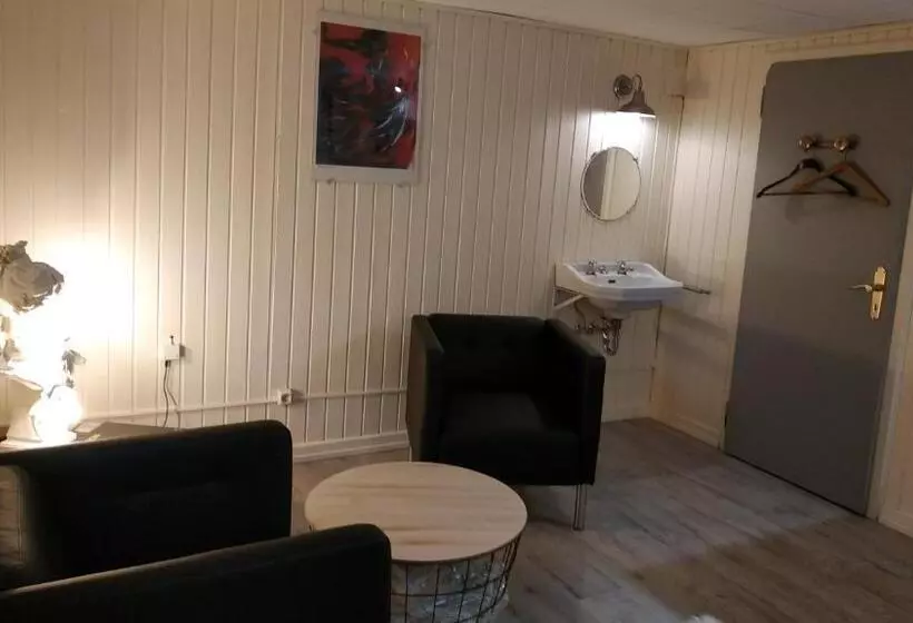 ベッドアンドブレックファースト La Malle   La Suite